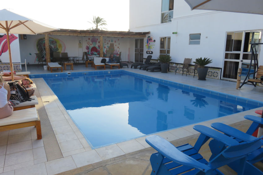 Hotel con piscina en Paracas