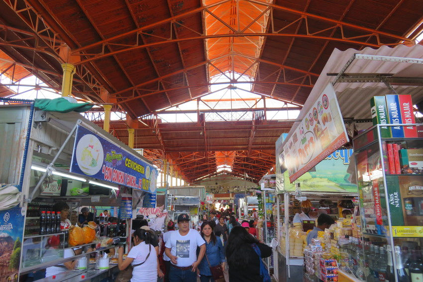 Mercado San Camilo