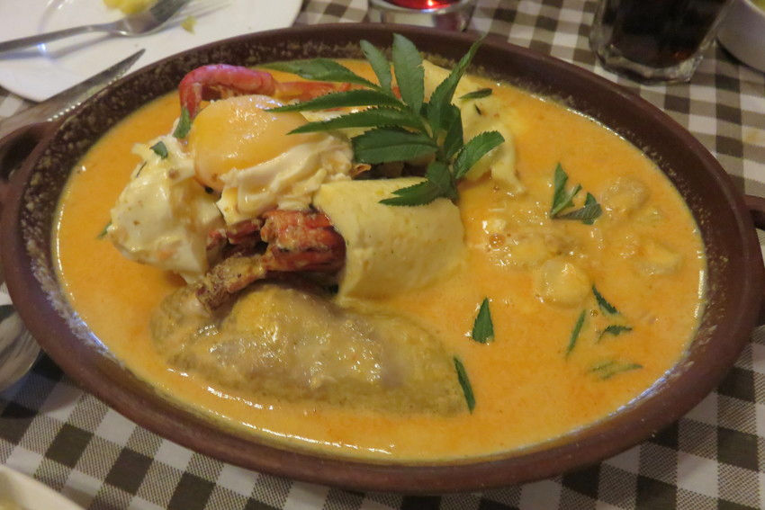 Comer en picantería en Arequipa 2