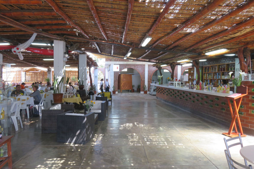 Interior de la Bodega de Pisco