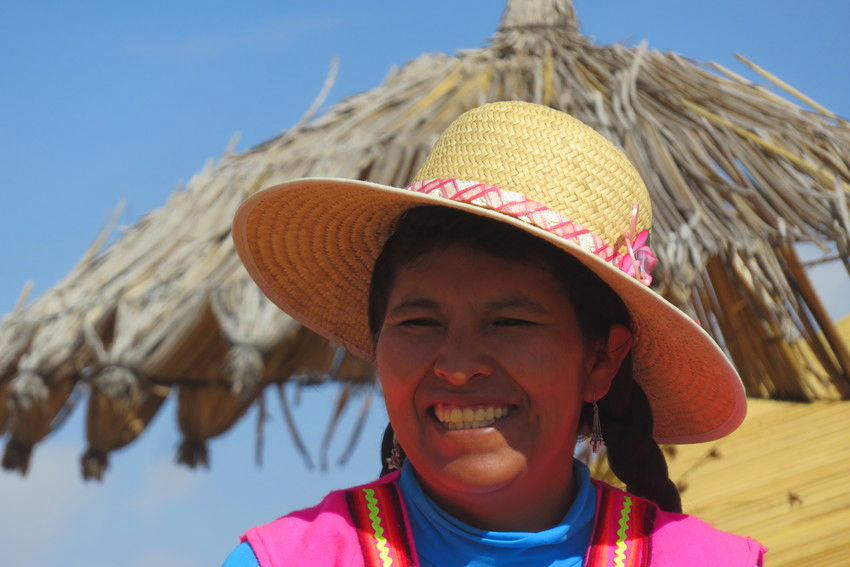 Uros, una de sus habitantes