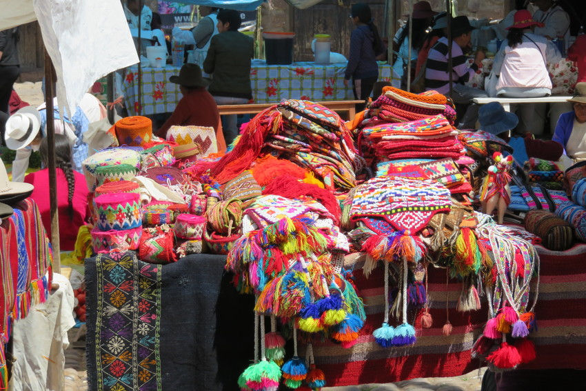 Detalle del mercado de Pisac