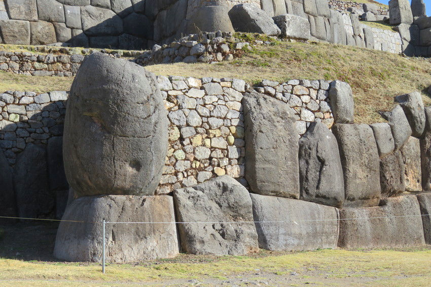 Sacsayhuamán, uno de sus muros