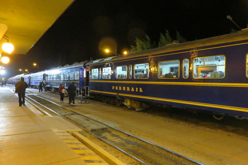 Tren a Aguas Calientes desde Ollantaytambo 1
