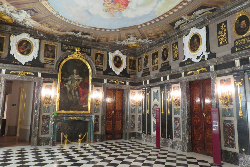 Interio del Castillo Real