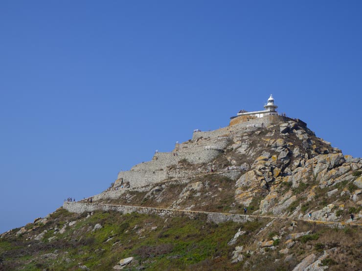 La ruta amarilla hasta el Faro de las Cíes