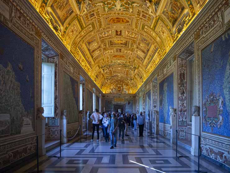 Galería de los Mapas, uno de los lugares que ver en los Museos Vaticanos