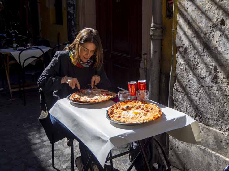Da Baffetto, de las mejores pizzerías donde comer en Roma