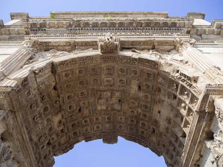Detalle del Arco di Tito, en el Foro Romano