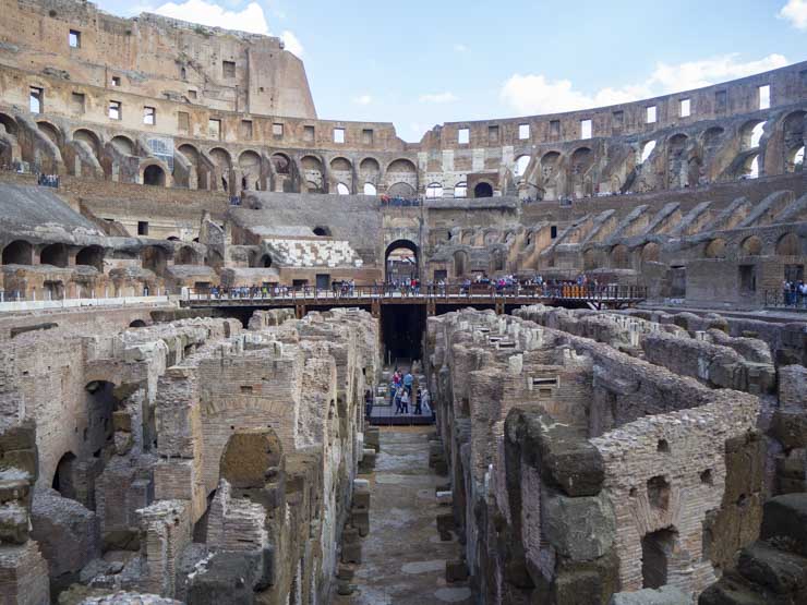 Los subterraneos del Coliseo