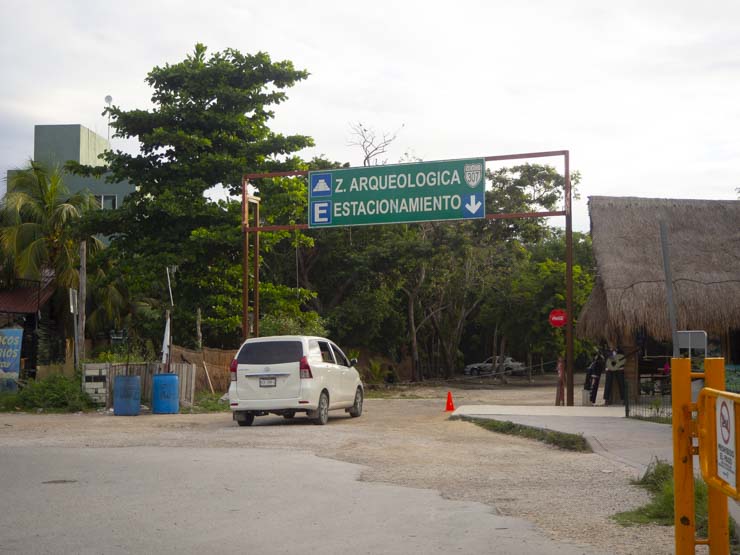Zona de estacionamiento cercanas a las ruinas de Tulum