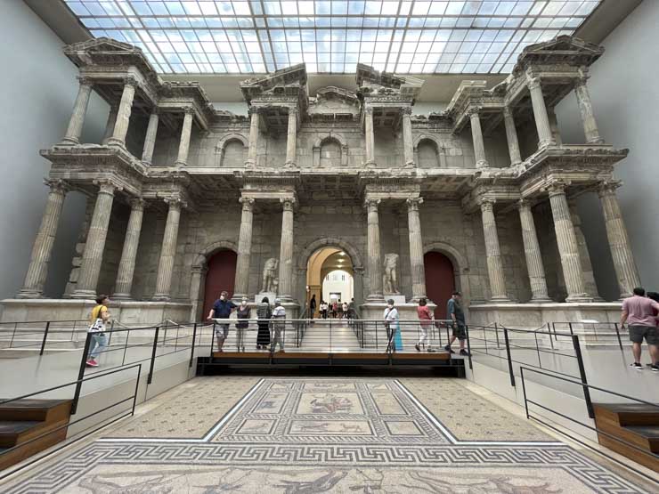 Puerta del Mercado de Mileto, Museo de Pérgamo