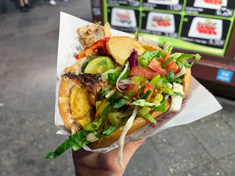 Mustafa’s Gemüse Kebap: Berlín en fin de semana
