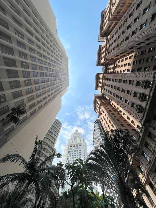 El edificio Martinelli y Farol Santander