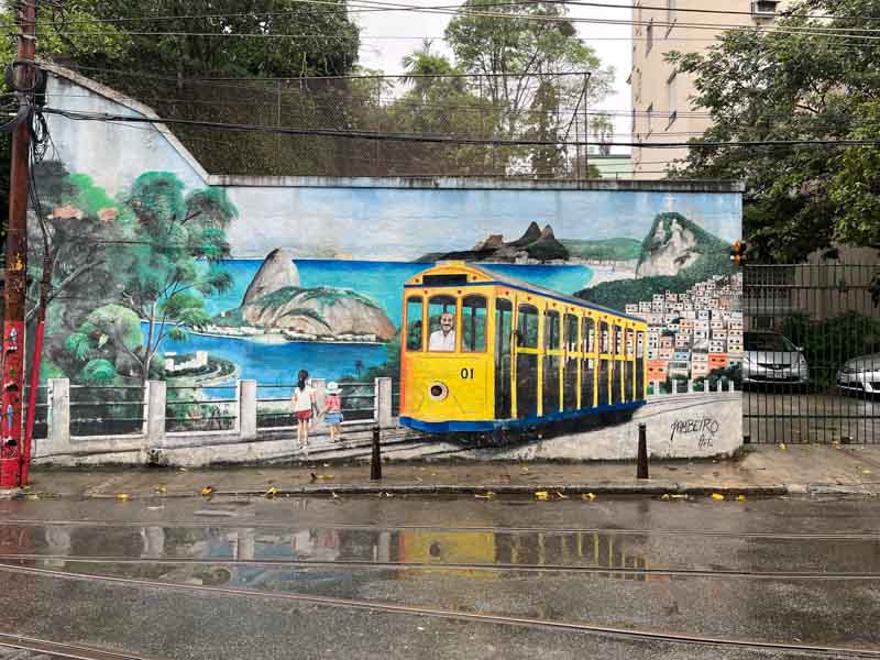 El barrio de Santa Teresa está lleno de street art