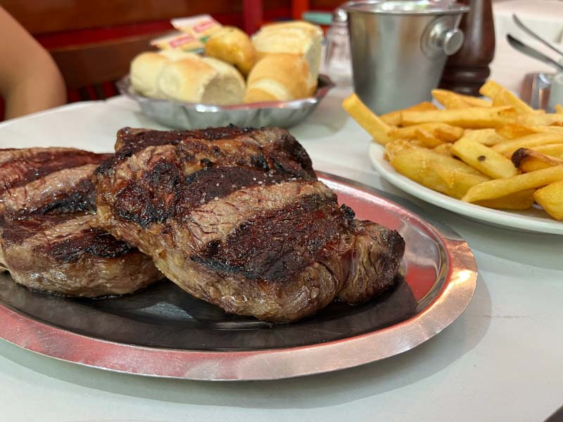 El asado de Parrilla Peña