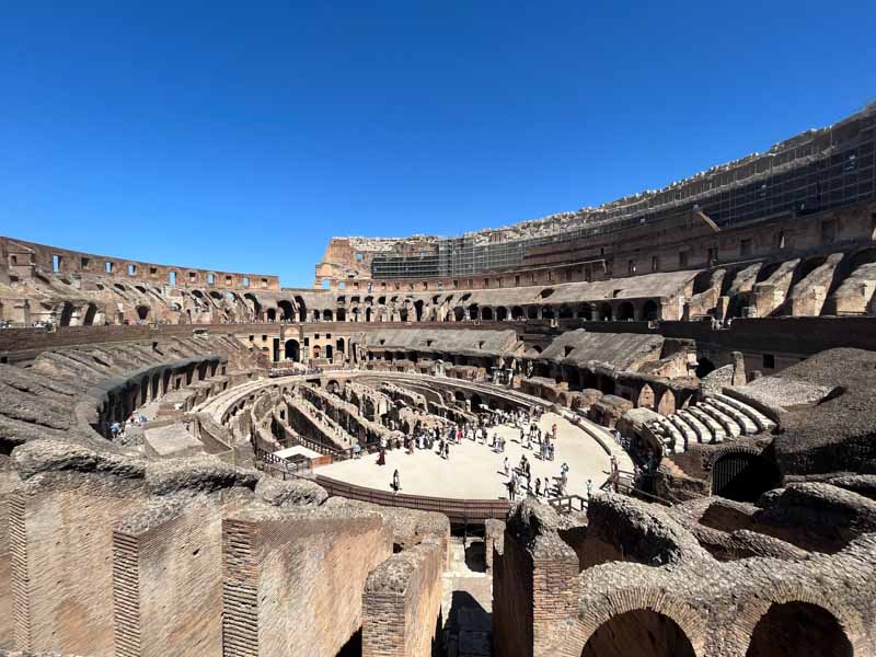 Interior del Coliseo Romano