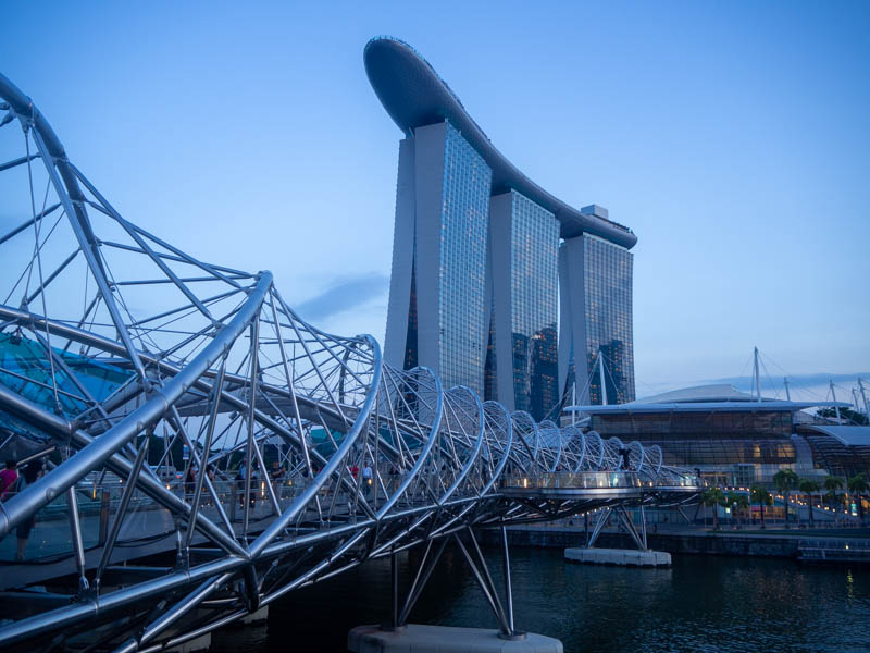 Helix Bridge, Singapur