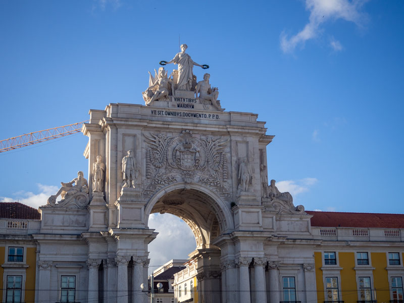 Arco de la Rua Augusta, Plaza del Comercio