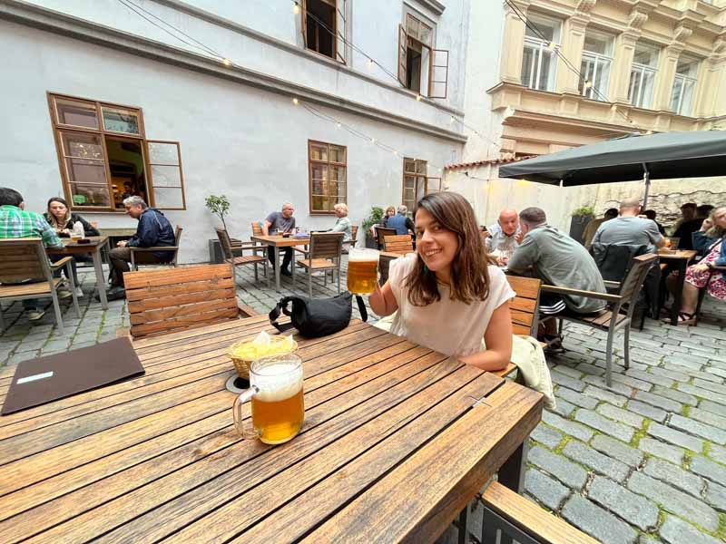 Dónde cenar en Praga bien y barato