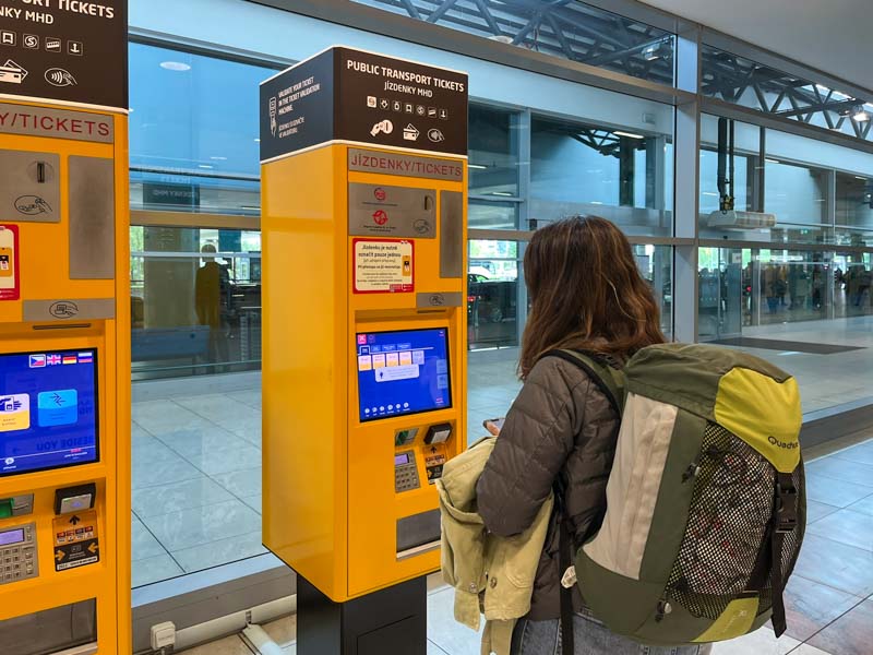 Aeropuerto de Praga al centro: trayectos y precios