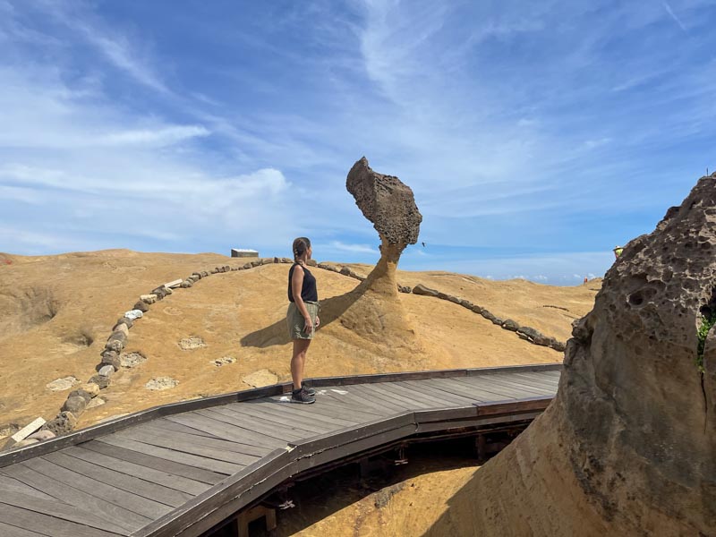 Cabeza de la Reina, Yehliu Geopark