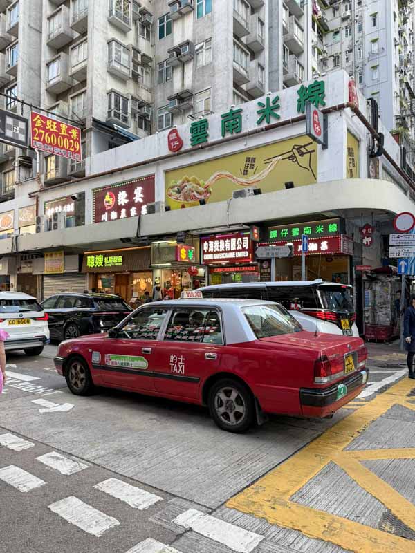 Taxi rojo de Hong Kong: transporte